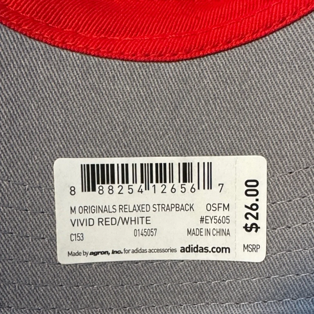 Adidas Red Cap with White Logo - Picture 4 of 4